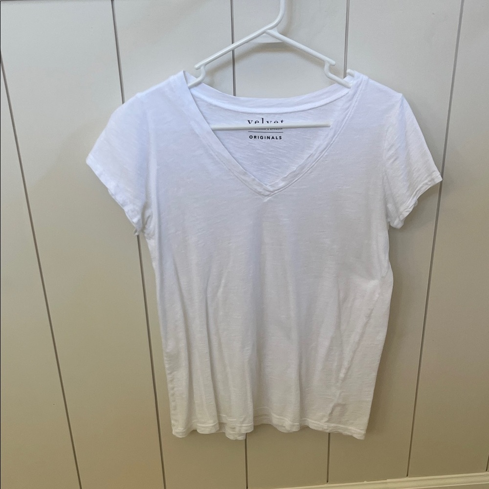 Velvet Women's Classic White Short Sleeve Tee